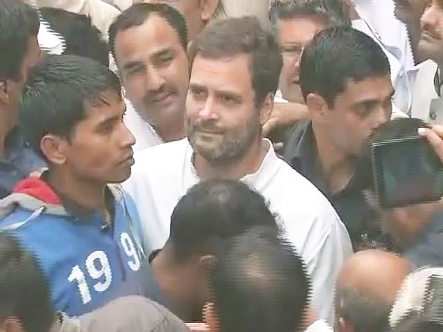 पूर्व सैनिक रामकिशन के अंतिम संस्कार में शामिल होने पहुंचे राहुल गांधी