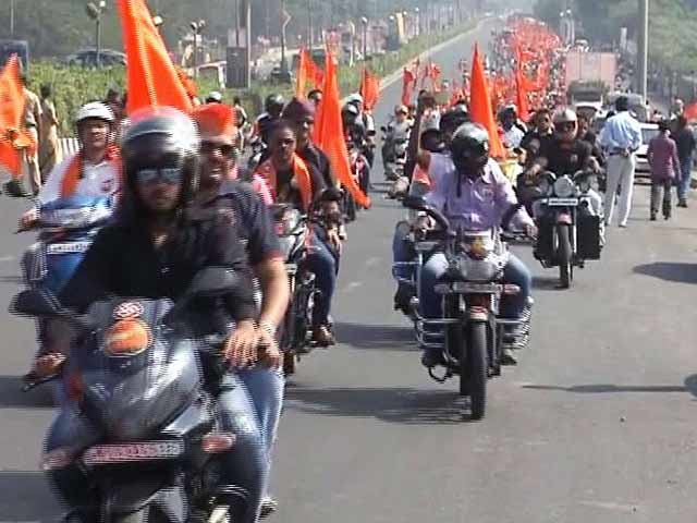 Videos : मराठा मोर्चा की बाइक रैली, कोपर्डी केस के आरोपियों को सख्त सजा की मांग