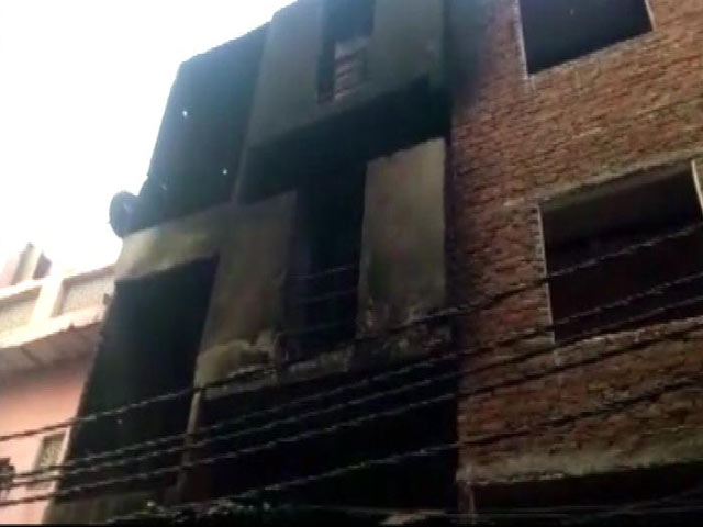 साहिबाबाद की लेदर फैक्टरी में लगी आग 13 लोगों की मौत