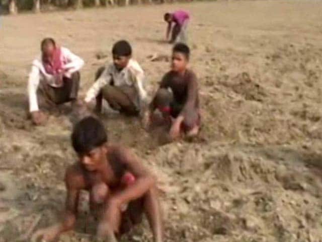 Video : For Farmers In UP Hinterland, A Desperate Wait For New Notes To Arrive
