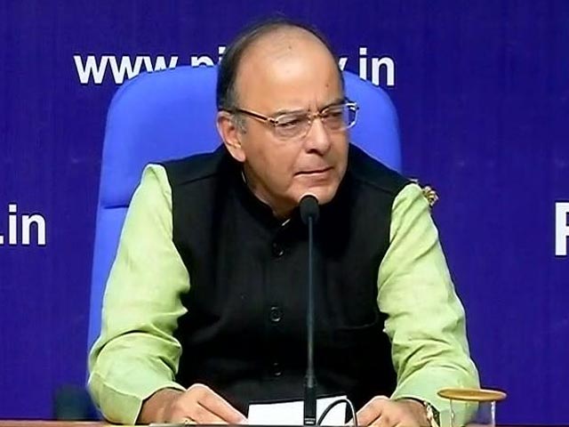 फिलहाल ज्यादातर एटीएम से 100 के नोट, मशीनों को अपडेट करने में 2-3 हफ्ते लगेंगे : जेटली