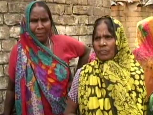 In PM Modi's Varanasi, How Women Are Coping With Cash Crunch
