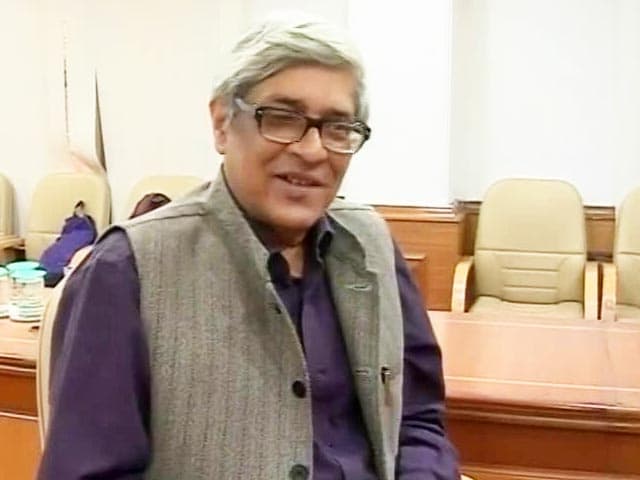 Video : 'Government Is Not Stupid': Economist Bibek Debroy On Notes Ban