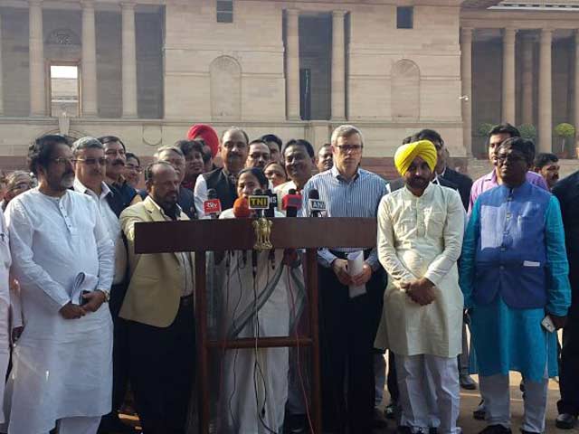 Mamata Banerjee, Shiv Sena March To President's House Against Notes Ban