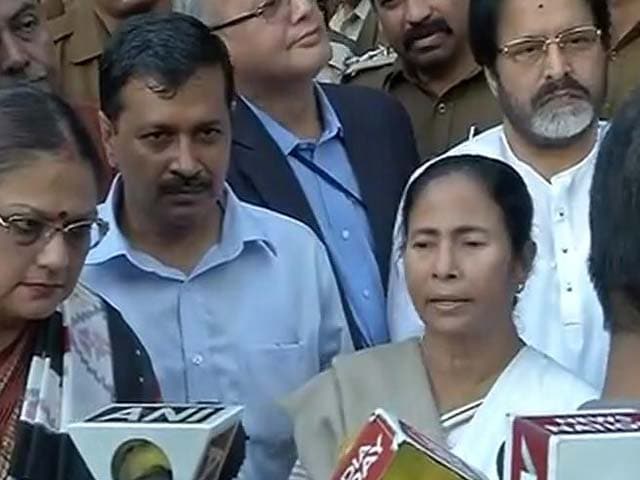 Video : In Joint Warning, Mamata And Kejriwal Set 3-Day Deadline On Notes Ban