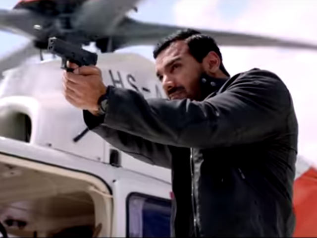 फिल्‍म रिव्यू : एक्शन और स्टाइल से भरपूर लेकिन नई नहीं है 'फोर्स-2' की कहानी