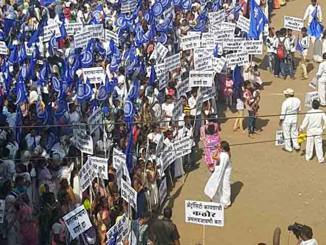 नासिक : बहुजन क्रांति मूक मोर्चा में डेढ़ से दो लाख लोग हुए शामिल