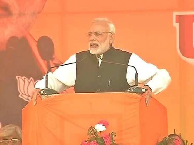 Video : 'Chit Funds Prospered Under Politicians': PM Slams Mamata Banerjee On Note Ban