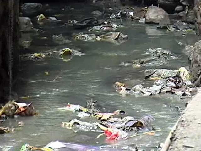 Poor Sanitation Affecting Lives In India