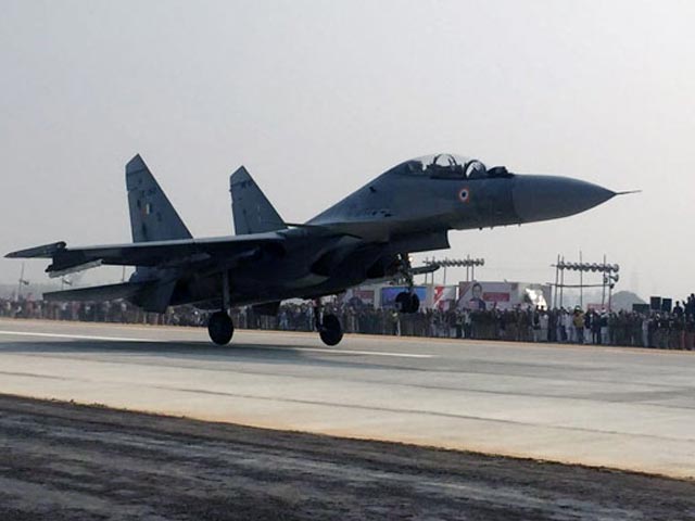 6 Jets Touch Down For Opening Of Agra-Lucknow Expressway, India's Longest