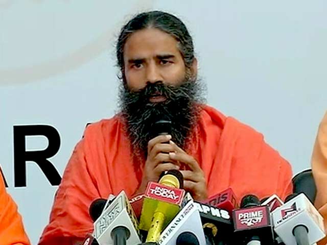 नोटबंदी का विरोध करना राष्ट्रद्रोह जैसा : रामदेव