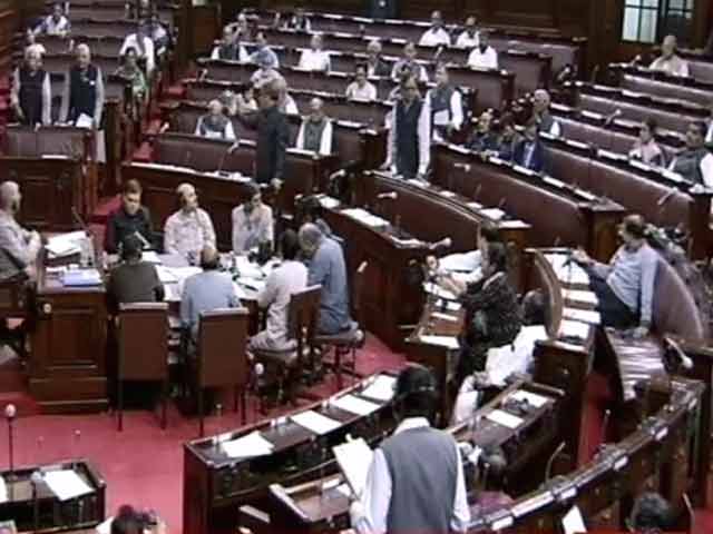 इंडिया 7 बजे : नोटबंदी पर संग्राम, विपक्ष ने नहीं चलने दी संसद