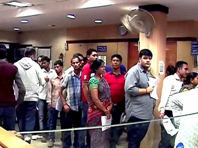 प्राइम टाइम इंट्रो : कैशलेस अर्थव्यवस्था के लिए हम कितने तैयार?