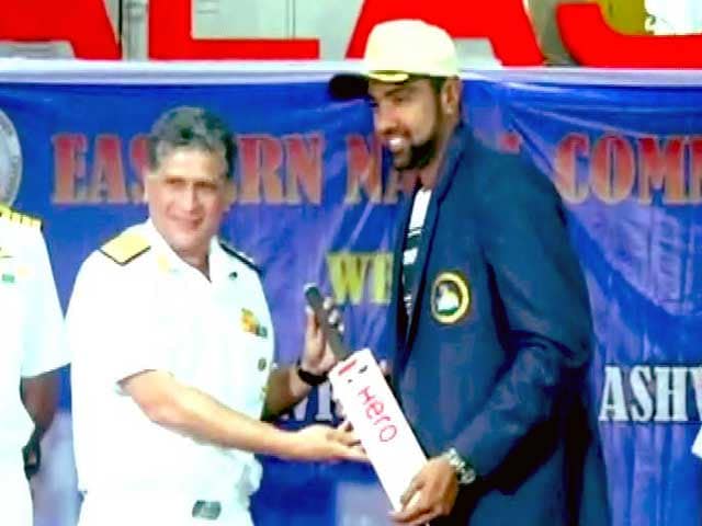 Video : R Ashwin Spends Time With Navy Officials After India's Test Win