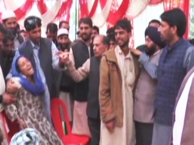 8-Year-Old Dies As Father With Banned Cash Fails To Find Ride To Hospital