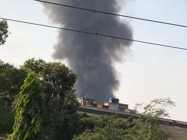 Video : Massive Fire At Furniture Market In Mumbai's Oshiwara