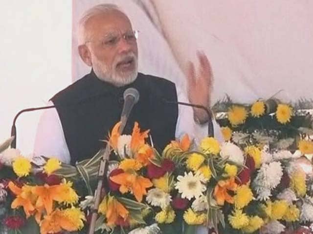Video : PM Narendra Modi Pushes For Use Of Mobiles To Deal With Cash Crunch