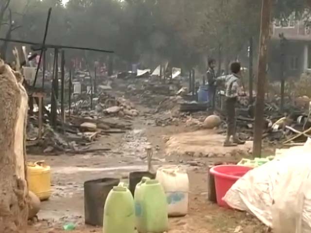 जम्मू के नारवाल में झुग्गी बस्ती में लगी आग, 3 लोगों की मौत