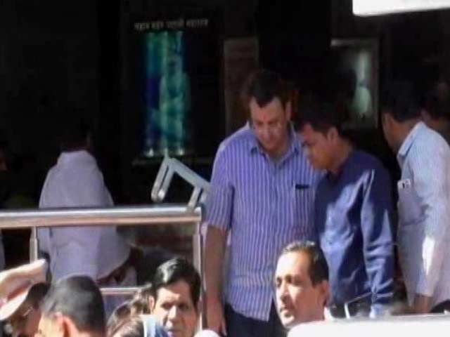 Cyrus Mistry Visits Shani Temple, Says 'Everything Will Be Fine'