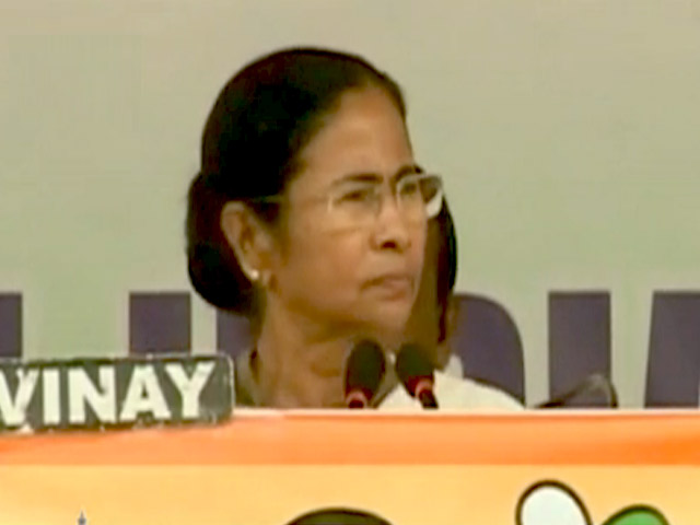 यूपी का महाभारत : नोटबंदी पर ममता बनर्जी की लखनऊ में रैली