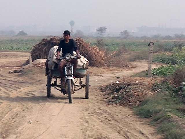 नोटबंदी से ग्रामीण इलाकों में हालात काफी बुरे