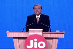 360 Daily: Reliance Jio's 'Happy New Year' Offer, Download From Netflix, and More 360 Daily: Reliance Jio's 'Happy New Year' Offer, Download From Netflix, and More