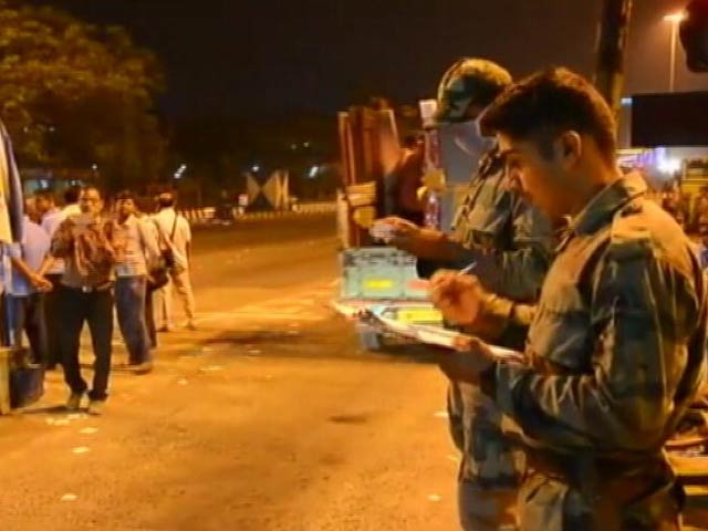 Mamata Banerjee Refuses To Leave Office, Wants Army Out of Toll Booths