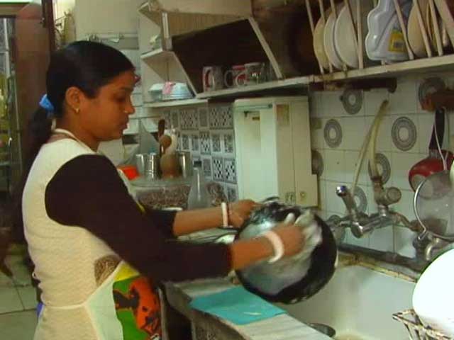 Cash Crunch: Pay Day Fails To Bring Cheer To Domestic Helps In Delhi