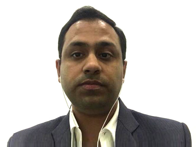 Fitch Ratings On Jio's Happy New Year Offer