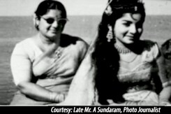 यादों के झरोखे से : जयललिता की कुछ अनदेखी तस्वीरें यादों के झरोखे से : जयललिता की कुछ अनदेखी तस्वीरें