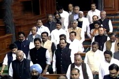 अलविदा 'अम्मा' : तमिलनाडु में सात दिन का शोक अलविदा 'अम्मा' : तमिलनाडु में सात दिन का शोक