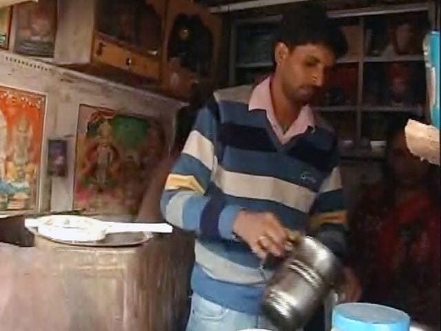 Videos : एक दिन के लिए 'अरबपति' बना 'चाय वाला'