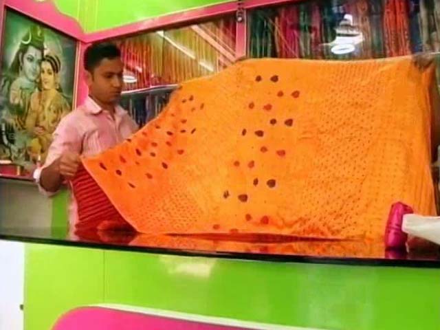 Fighting Imitation For 10 Years, Assam's Silk Town Weavers Are Tangles With Notes Ban