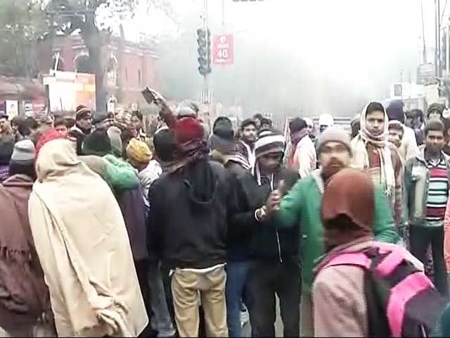 पटना : बदमाश ने गार्ड की हत्‍या कर ATM लूटा, गुस्‍साए लोगों का फूटा आक्रोश