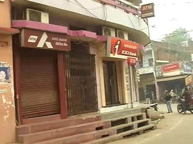 Video : Notes Ban: In Uttar Pradesh Town, Only One ATM In 53 Is Working