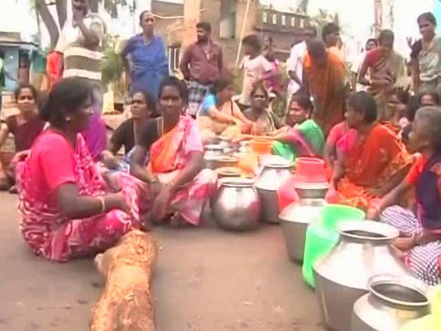 After Cyclone Vardah, Tamil Nadu District Goes To Petrol Pumps -- For Water