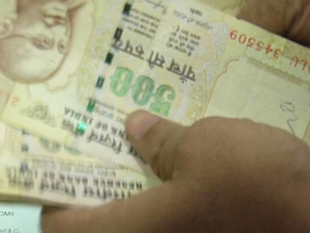 पुराना 500 बाहर, नए नोट छापने पर  है जोर