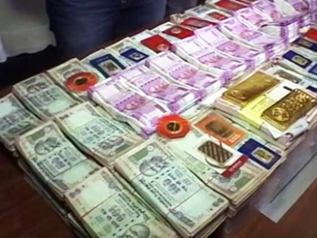 Videos : इंडिया 9 बजे : नए नोटों की बरामदगी जारी, चंडीगढ़ और मोहाली में छापा