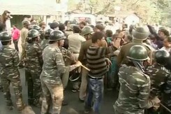 BJP Attacks Mamata Banerjee Over Dhulagarh Violence, Trinamool Hits Back BJP Attacks Mamata Banerjee Over Dhulagarh Violence, Trinamool Hits Back