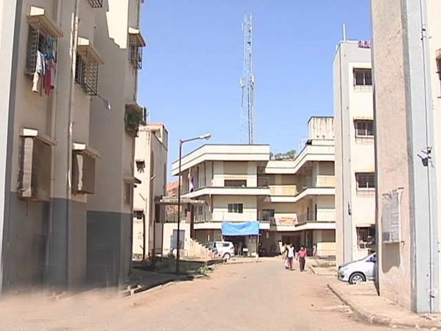 Buyers Lodge FIR Against Poddar Developers