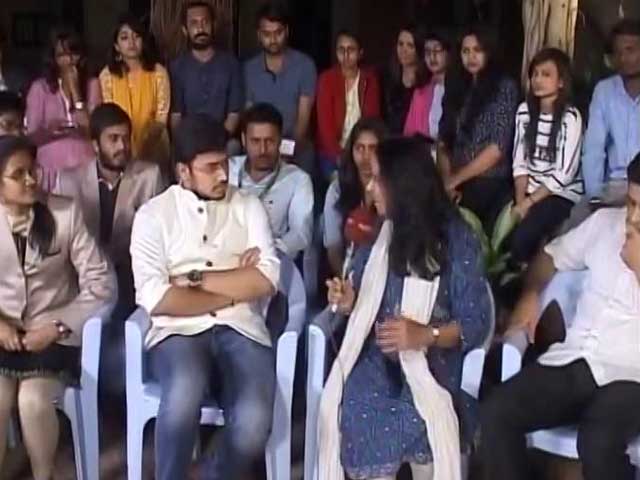 Video : Bengaluru Students - Cashing In and Cashing Out