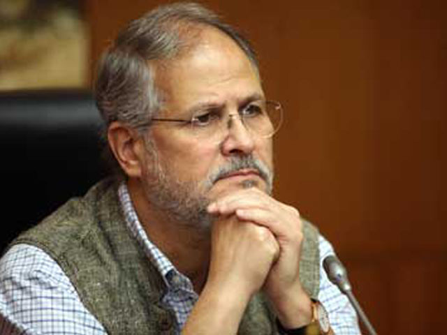 उप-राज्यपाल के इस्तीफे से गरमाई दिल्ली की राजनीति