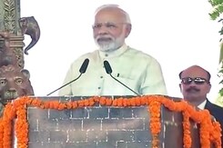 बेईमानों को डरना ही पड़ेगा : नोटबंदी पर बोले पीएम मोदी बेईमानों को डरना ही पड़ेगा : नोटबंदी पर बोले पीएम मोदी