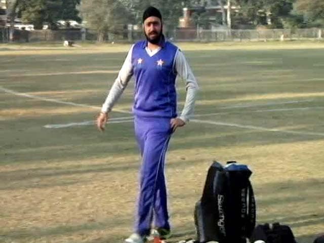 Video : Sikh Cricketer Makes Waves In Pakistan Cricket