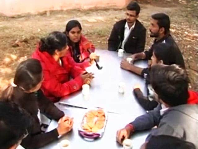 Video : Cashless Society Best Move For India? Students Debate