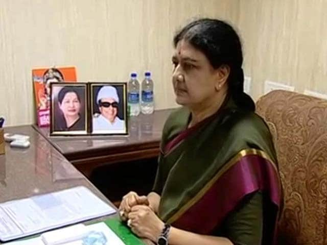 Video : Officially In Charge, Sasikala Says 'Will Be Exactly Like Amma'