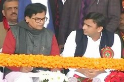 अखिलेश यादव बने पार्टी के सपा के अध्यक्ष अखिलेश यादव बने पार्टी के सपा के अध्यक्ष