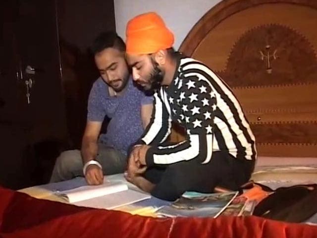 Video : ID Cards Idea For Pakistan Refugees Triggers Row In Jammu And Kashmir