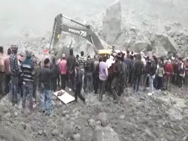 Video : Jharkhand Coal Mine Cave-In: Number Of Deaths Rise To 18