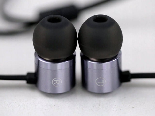 OnePlus Bullets V2 Earphones Review